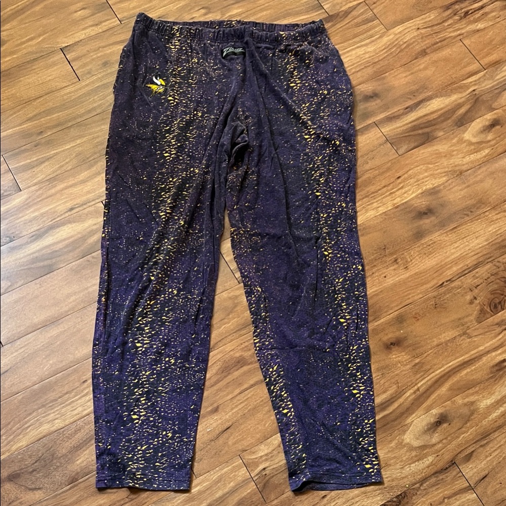 Men's Purple and Gold Joggers Zumbas MN VIKINGS